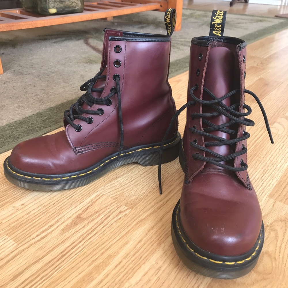 Doc Martens 1460 Cherry Red Smooth 🍒