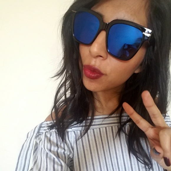 CASE OF THE SUNNIES SUNGLASSES sold - Picture 7 of 7