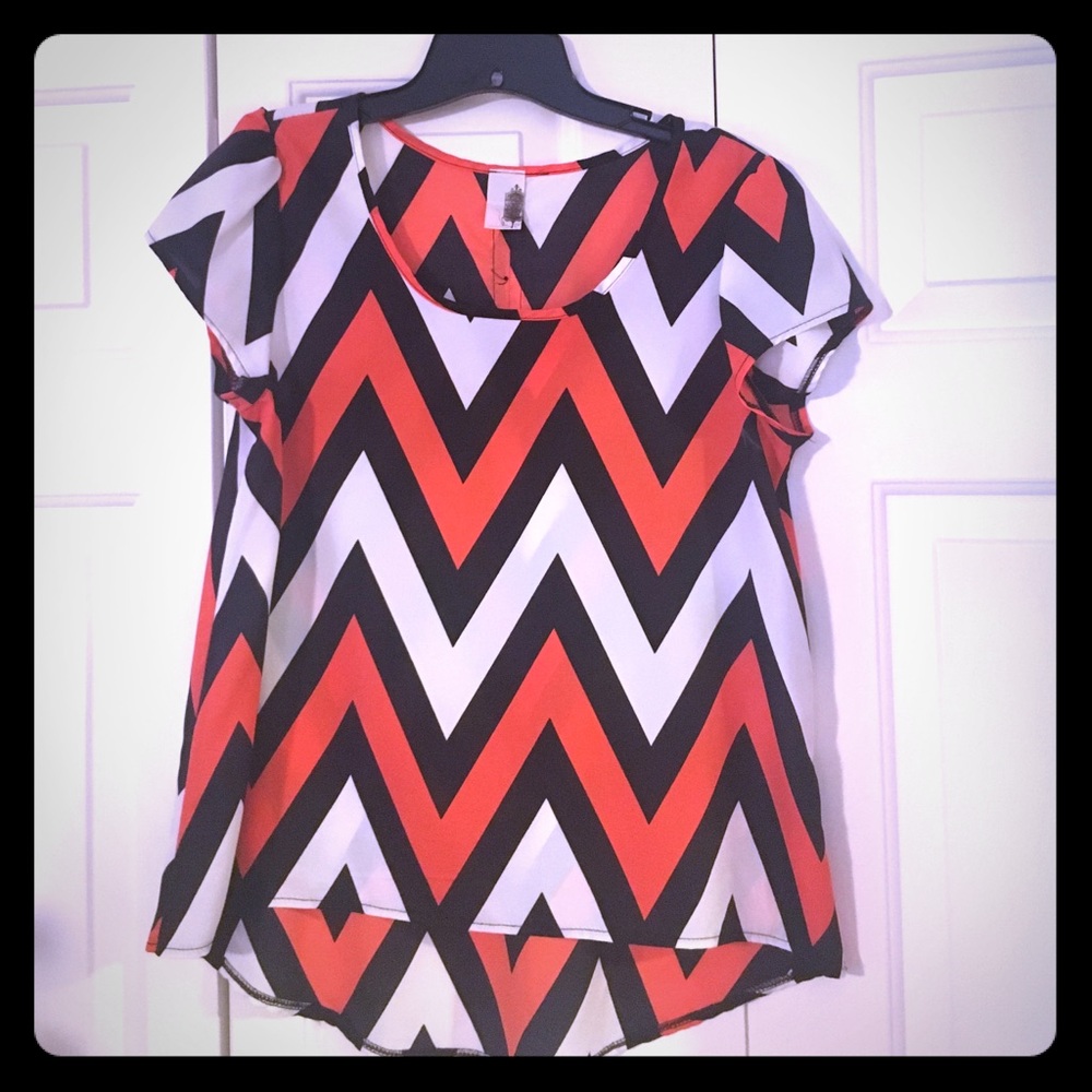 Short sleeve blouse
