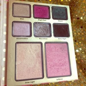 Too Faced Merry & Bright Palette