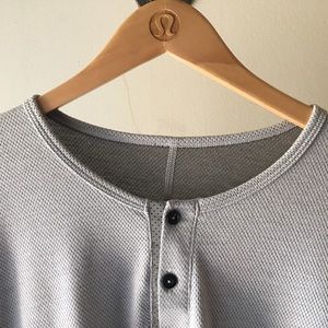 Men's Lululemon LS Henley (L) - Light Grey