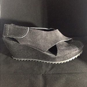 🎉final price drop🎉Pedro Garcia Federica