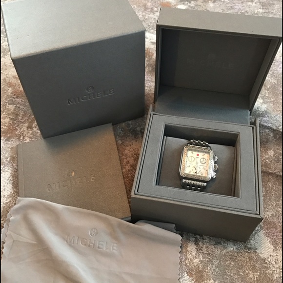 💥SOLD💥Classic Michele Diamond Dial/Face Deco - Picture 2 of 4