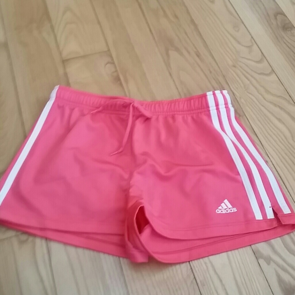 NWOT Adidas running short