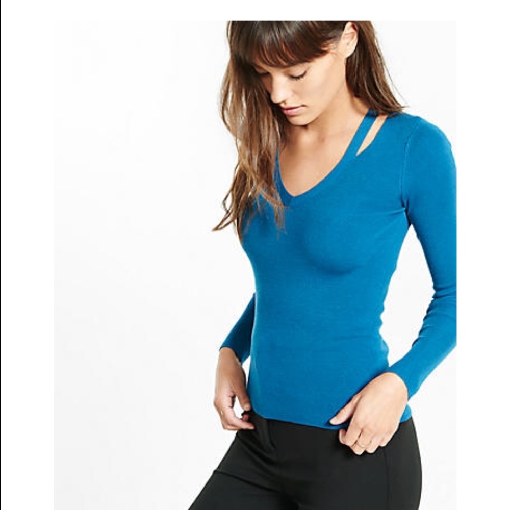 Express sweater in GRAY! Size medium, never worn!