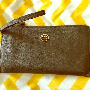 Michael Kors Wristlet
