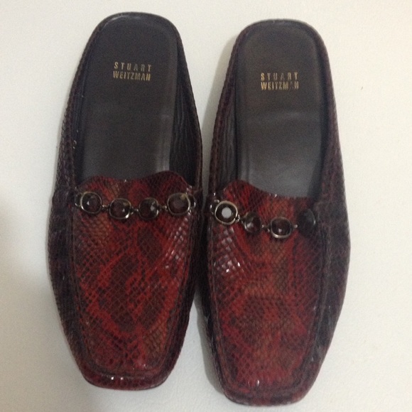 Stuart Weitzman Shoes - Stuart Weitzman dressy slides