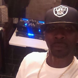 Meet your Posher, Charles