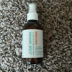 Josie Maran protect & perfect