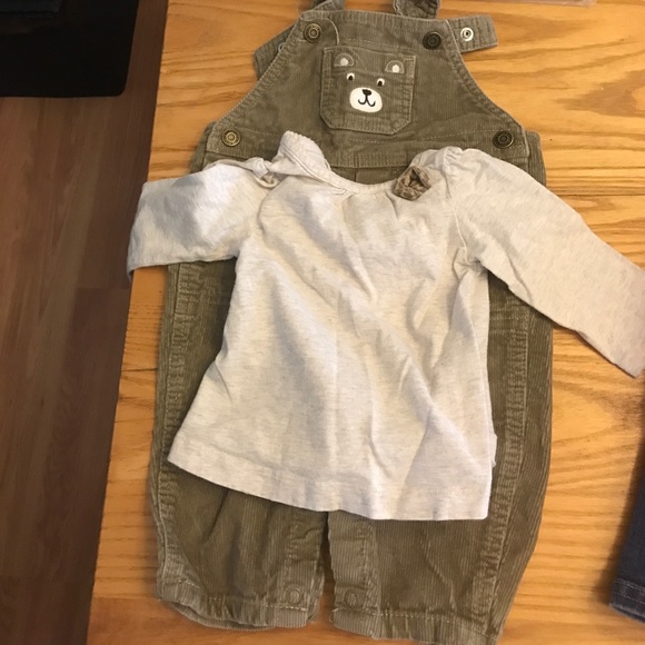 Size 3-6 month bundle - Picture 6 of 6