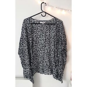 Black and white print cardigan