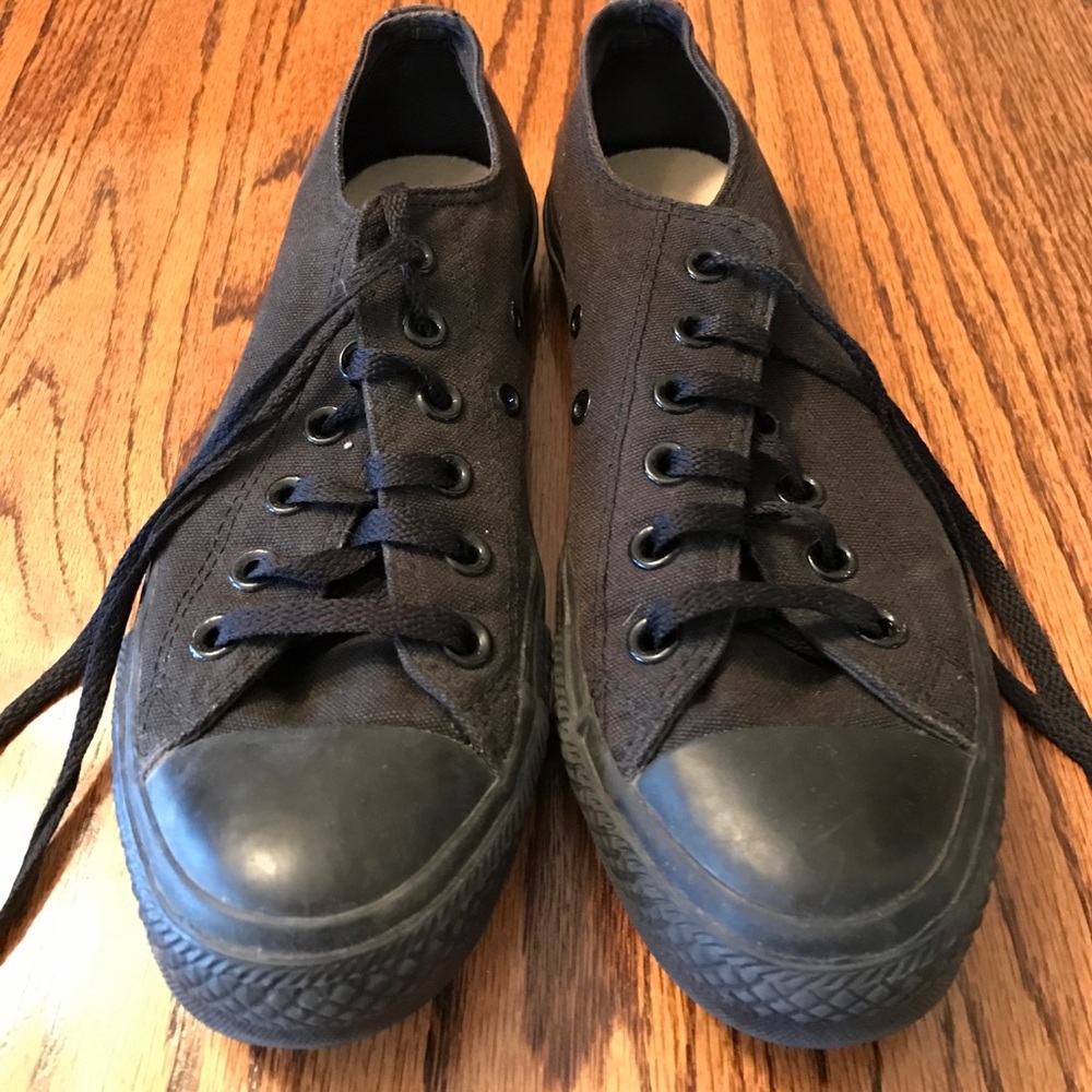 Black on black converse shoes