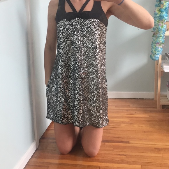 Foil printed mini dress - Picture 3 of 3