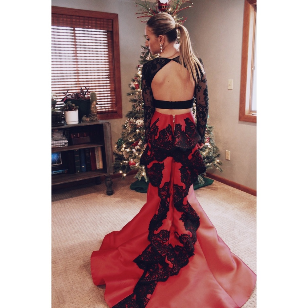 Sherri hill prom 2017 dress