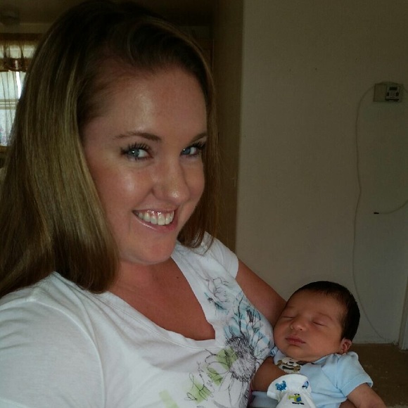 Meet your Posher, Audrey - Picture 1 of 1