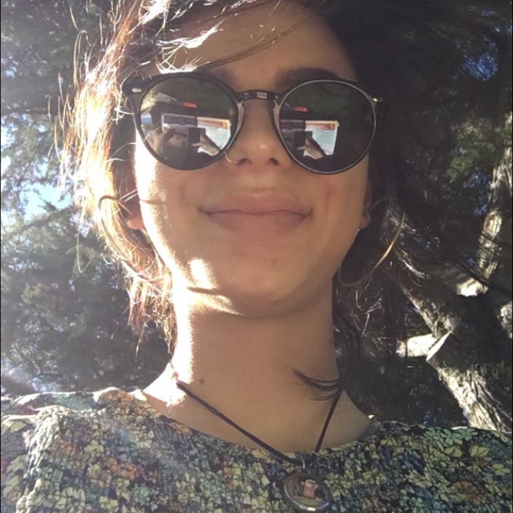 Meet your Posher, Jasmine