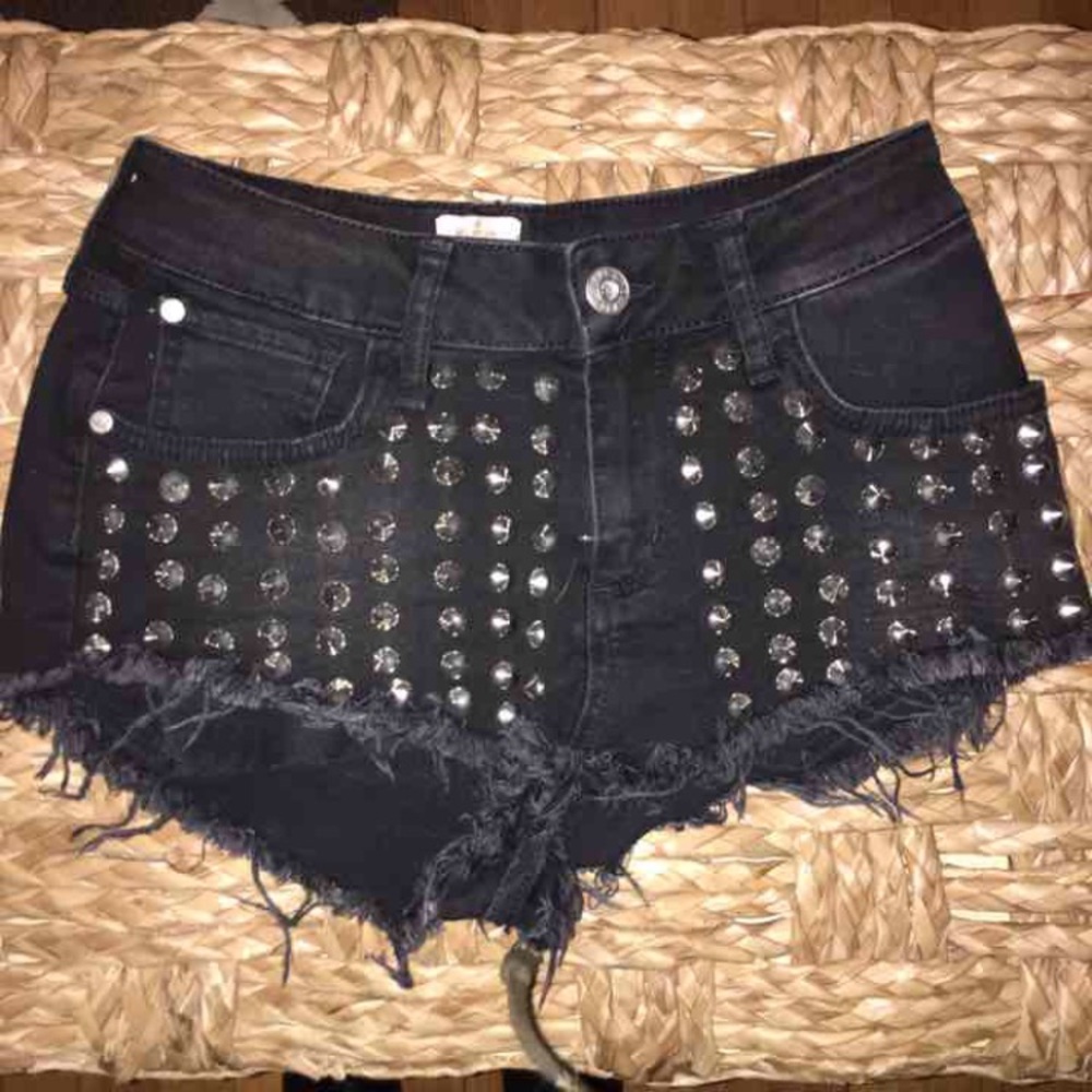 Black jean shorts