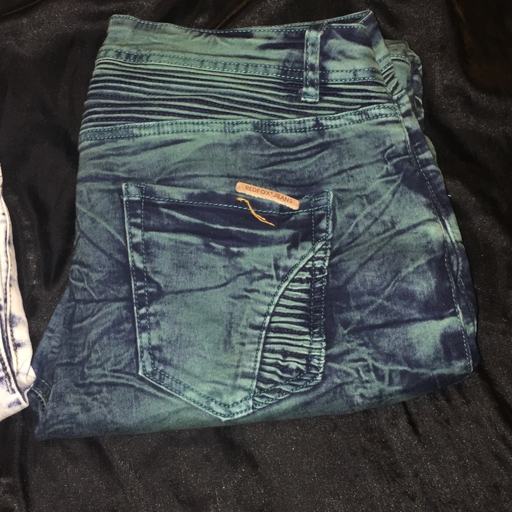 Green red fox jeans