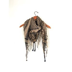 Black & Tan Lightweight Scarf