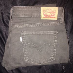 Smiley green Levi's never worn
