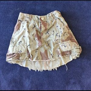 Urban Renewal Vintage Re-Made Green Camo