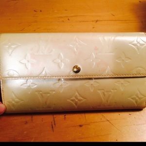 Louis Vuitton Vernis Wallet