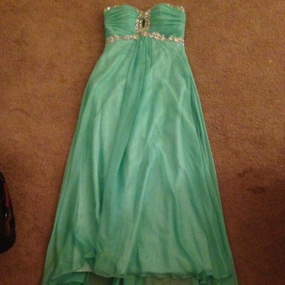 Prom Dress - Picture 4 of 4