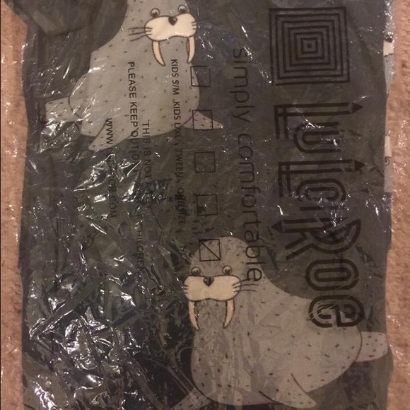 Lularoe OS Walrus Leggings BRAND NEW - Picture 2 of 2