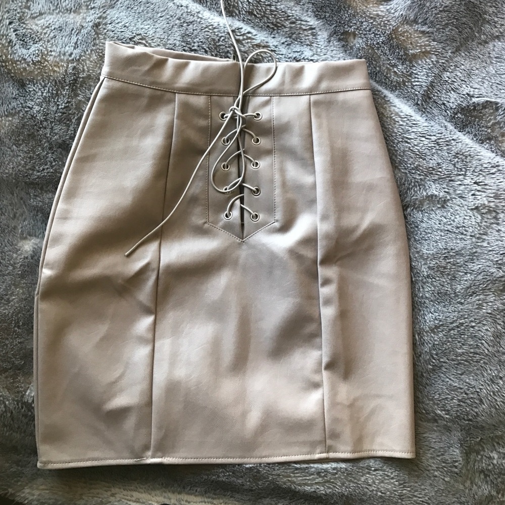 Eyelet lace-up faux leather mini skirt in grey
