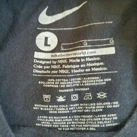 Vintage Nike Shirt - Picture 4 of 4