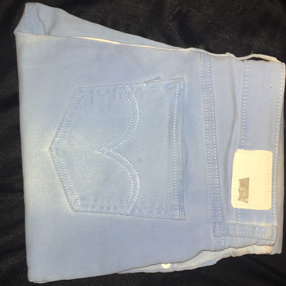 Baby blue Levi's