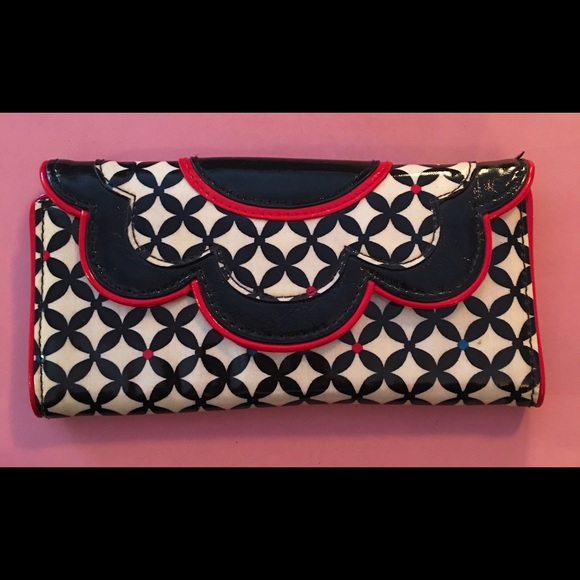 Vera Bradley waterproof Wallet - Picture 1 of 2