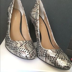 Calvin Klein foiled snake pumps