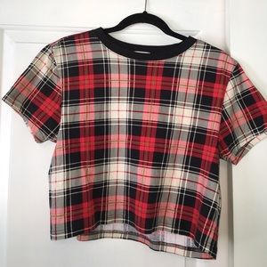 Plaid short sleeve shirt