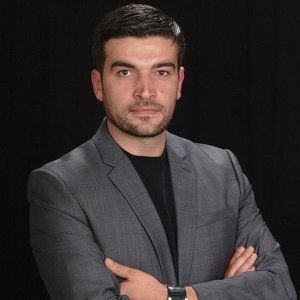 Meet your Posher, Dejan