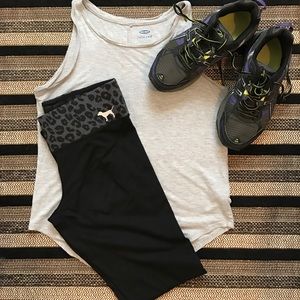 🖤VS YOGA PANTS🖤