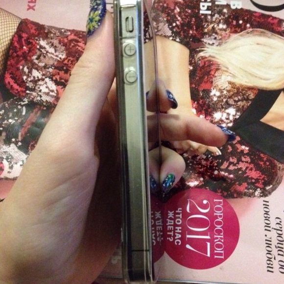 •IPhone 5/5s Case• - Picture 3 of 4