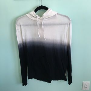 Long sleeve hooded shirt