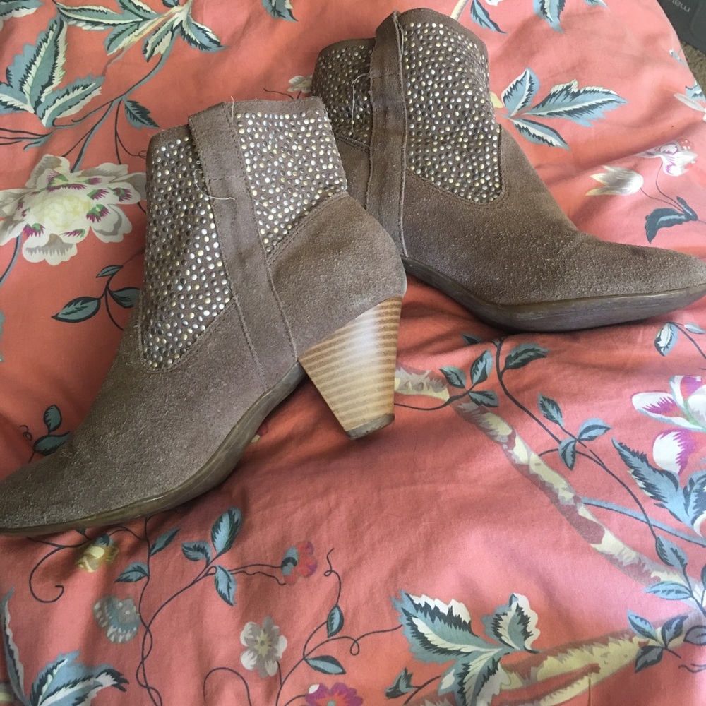 Short Spring Booties - Picture 4 of 6