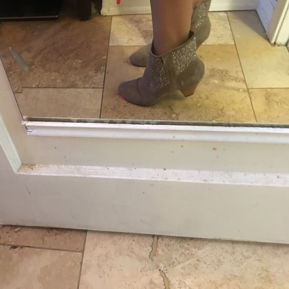 Short Spring Booties - Picture 5 of 6