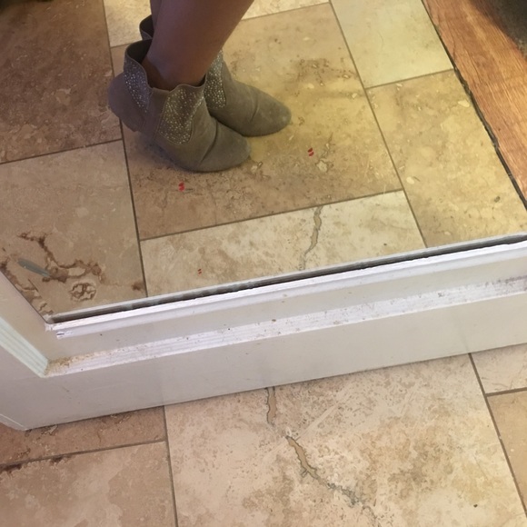 Short Spring Booties - Picture 6 of 6