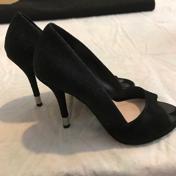 BCBG - Picture 4 of 4