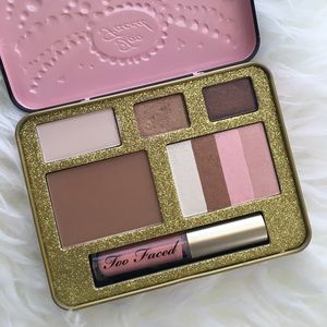 Too Faced Beauty Wishes & Sweet Kisses Palette