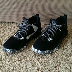 Adidas D Lillard 2.0 Basketball shoes