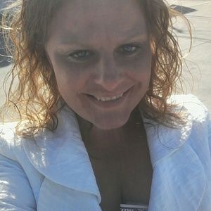 Meet your Posher, Mandy