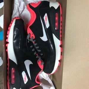Nike Air Max 90
