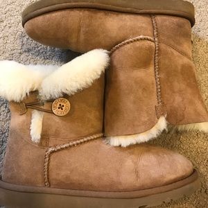 Ugg Australia button boots size 8