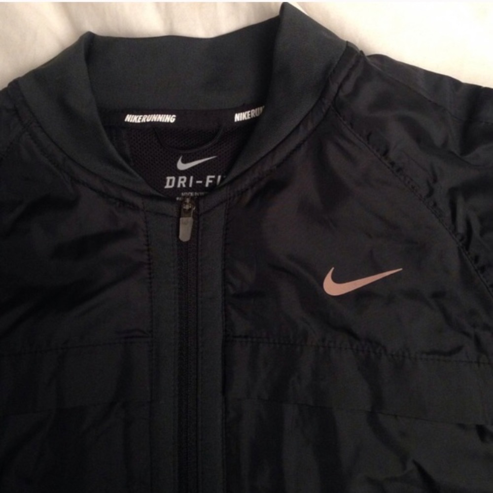 Nike dri fit running jacket windbreaker reflective