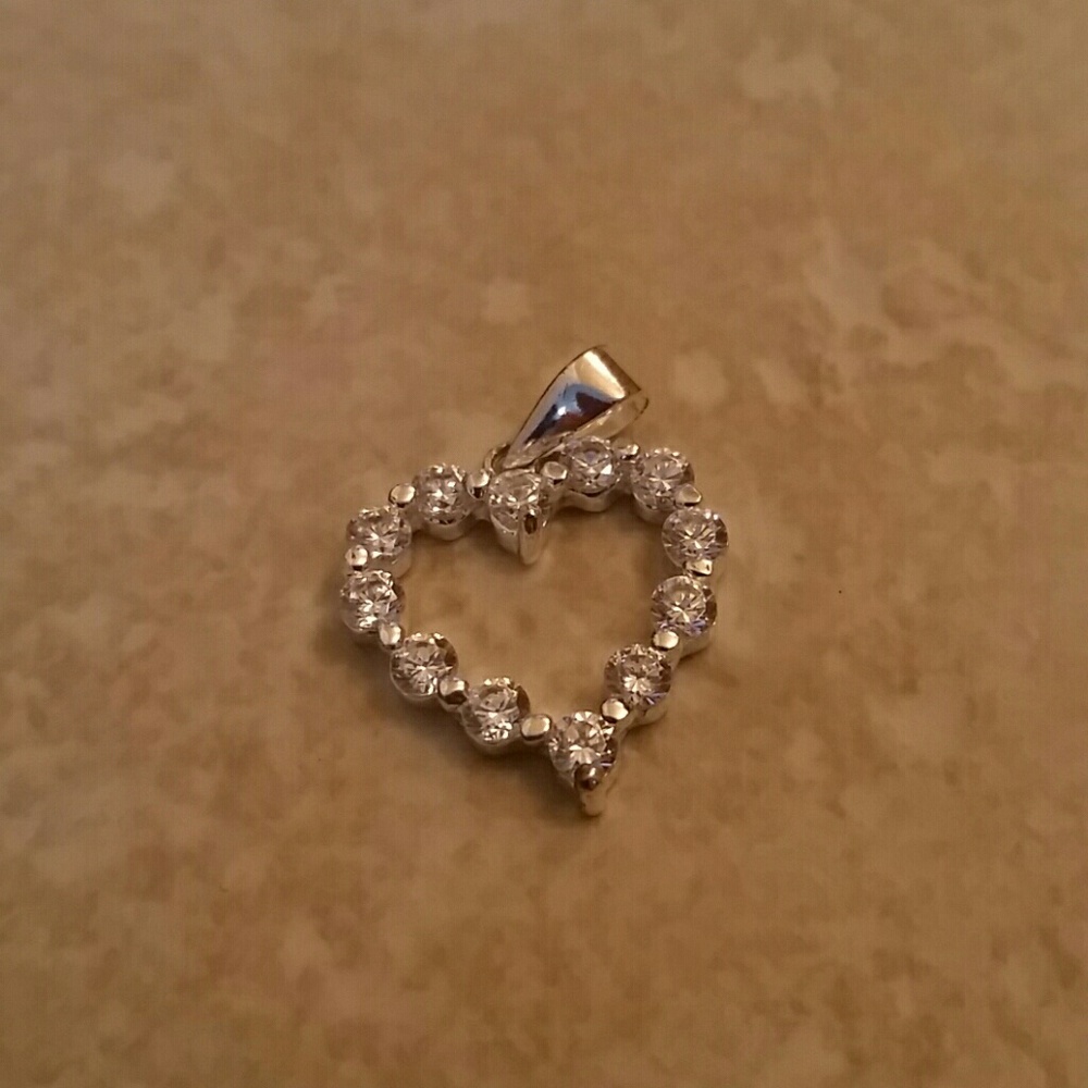 Pendant. No chain.