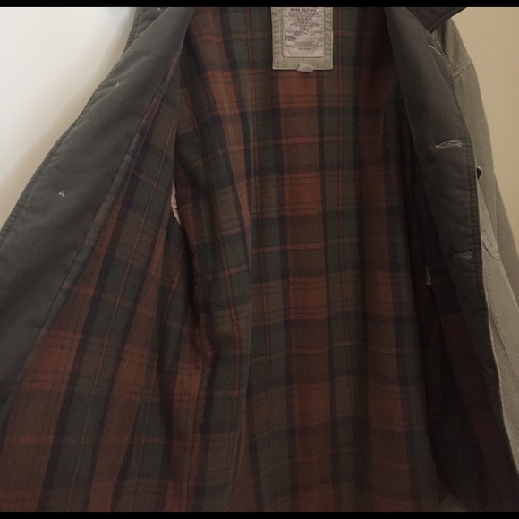 Men's Coat - Picture 4 of 6